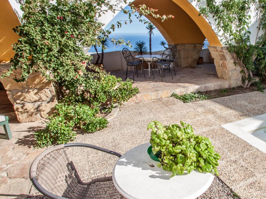 El Mirador Del Castillo Guest House โมฮาการ์ ภายนอก รูปภาพ