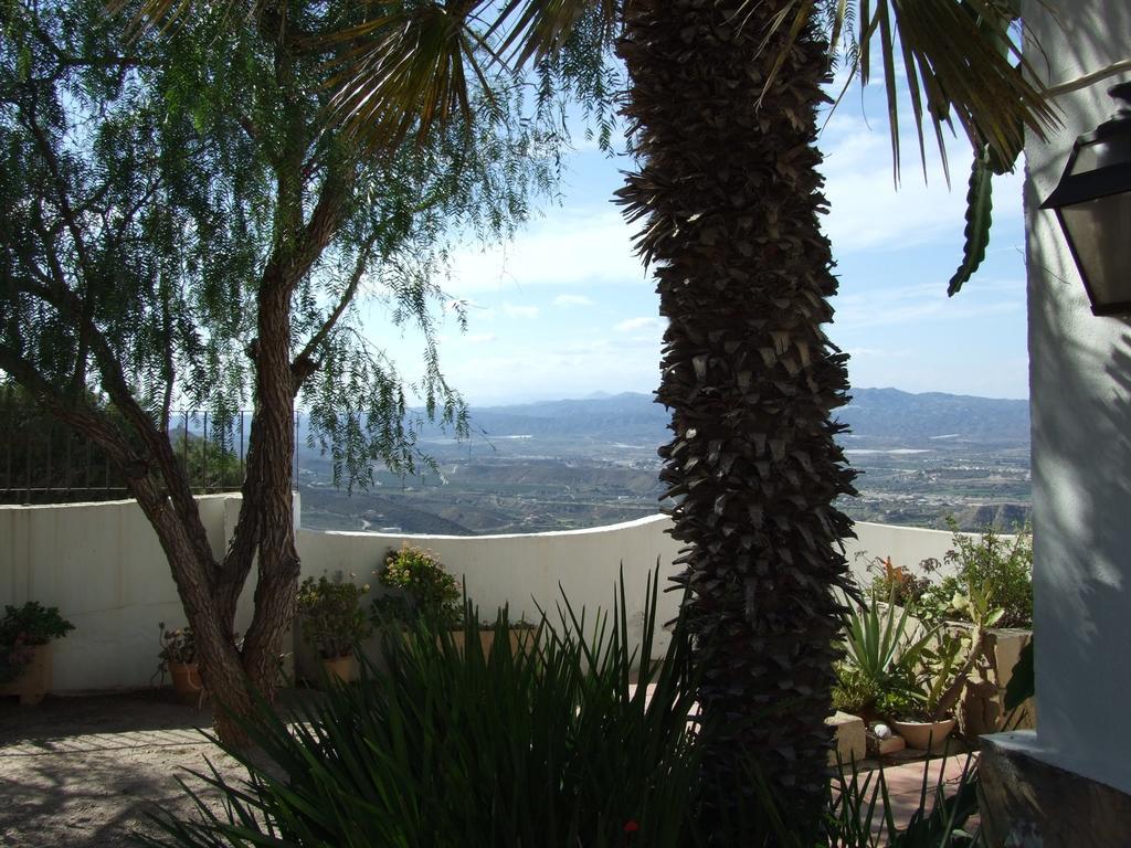 El Mirador Del Castillo Guest House โมฮาการ์ ภายนอก รูปภาพ