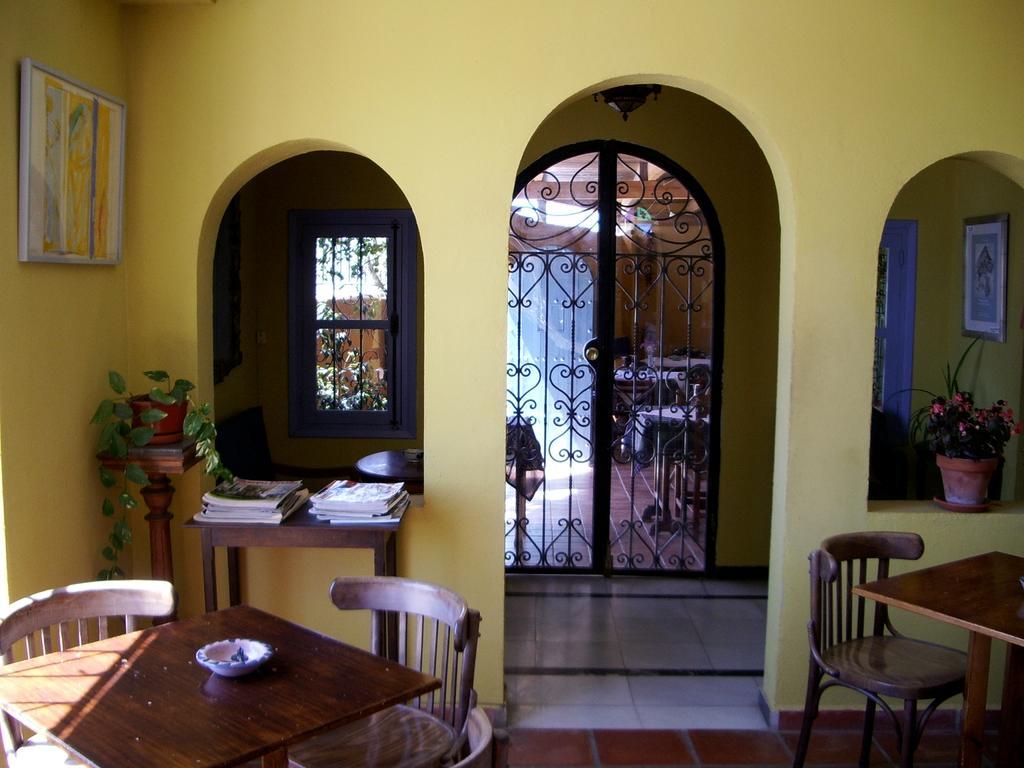 El Mirador Del Castillo Guest House โมฮาการ์ ภายนอก รูปภาพ