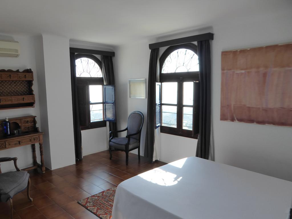 El Mirador Del Castillo Guest House โมฮาการ์ ภายนอก รูปภาพ